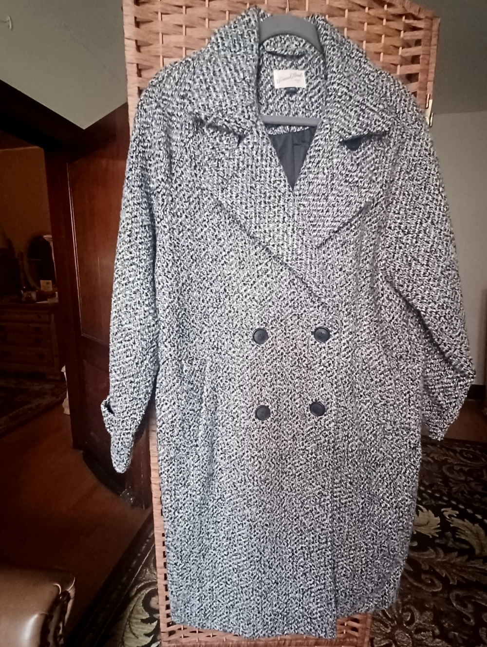UNIVERSAL THREAD GREY & WHITE TWEED DOUBLE-BREASTED COAT